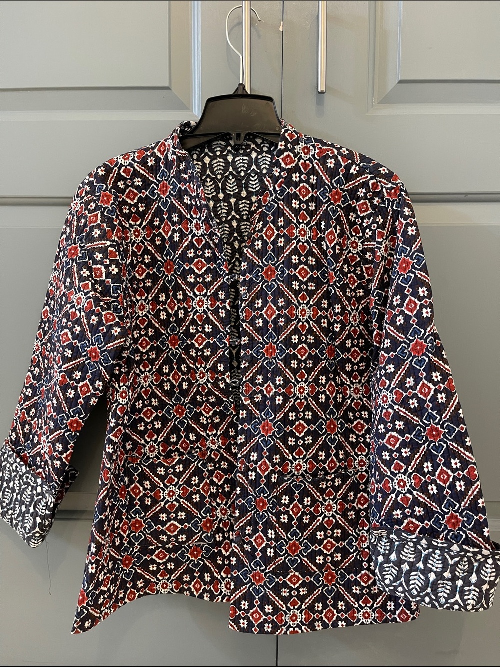 Women quilted reversible coat